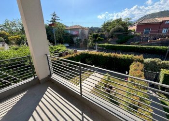 Balcone - Villa a Schiera Via Vittorio Emanuele
 
2, Zafferana Etnea - foto 34