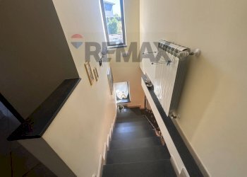 Scale - Villa a Schiera Via Vittorio Emanuele
 
2, Zafferana Etnea - foto 37