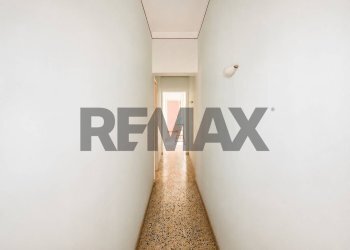 Hall / corridoio - Apartment Via Epicarmo
 
183, Augusta - photo 9