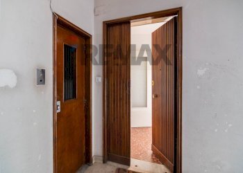 Hall / corridoio - Four-room apartment Via Ipogeo
 
6, Catania - photo 5