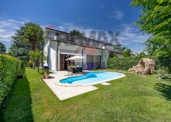 Piscina - Casa semi indipendente Via Orsa Minore
 
2, Cassina de' Pecchi - foto 2