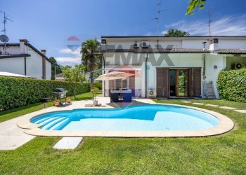 Piscina - Casa semi indipendente Via Orsa Minore
 
2, Cassina de' Pecchi - foto 3