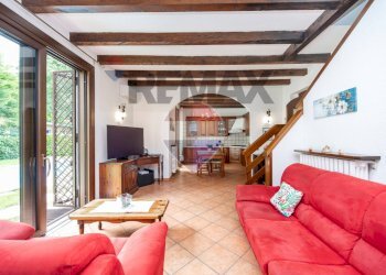 Soggiorno - Casa semi indipendente Via Orsa Minore
 
2, Cassina de' Pecchi - foto 17