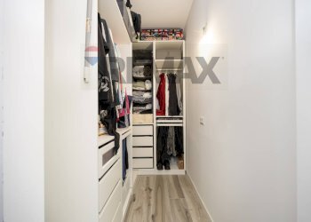 Cabina armadio - Three-room apartment Via Cimabue
 
1, Pioltello - photo 20