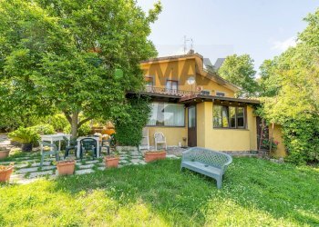 Casa all\'aperto - Casa semi indipendente Via dei Tigli
1, Nemi - foto 31