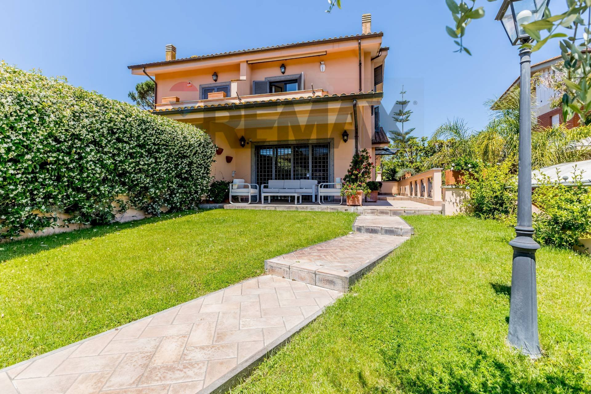 Casa all\'aperto - Semi-detached house VIA MARINA DI SORSO
 
25, Fiumicino - photo 1