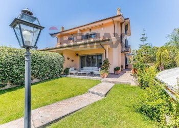Casa all\'aperto - Semi-detached house VIA MARINA DI SORSO
 
25, Fiumicino - photo 3