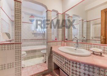 Bagno - Semi-detached house VIA MARINA DI SORSO
 
25, Fiumicino - photo 35