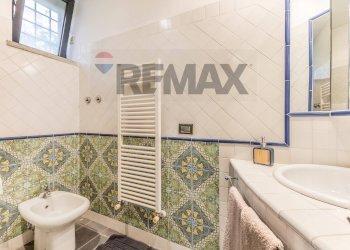 Bagno - Semi-detached house VIA MARINA DI SORSO
 
25, Fiumicino - photo 48