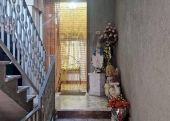 Scale - Casa indipendente Afragola - foto 4