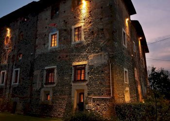 Casa all\'aperto - Castello VIA XXV Aprile, Castelletto Cervo - foto 39