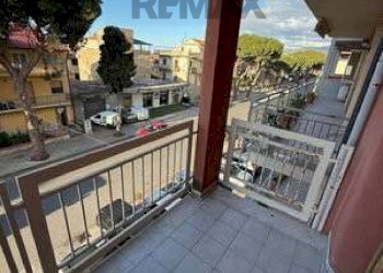 Balcone - Apartment corso italia
 
153, Acquedolci - photo 14