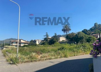 Edificio all\'aperto - Building land contrada recanati, Motta Camastra - photo 4