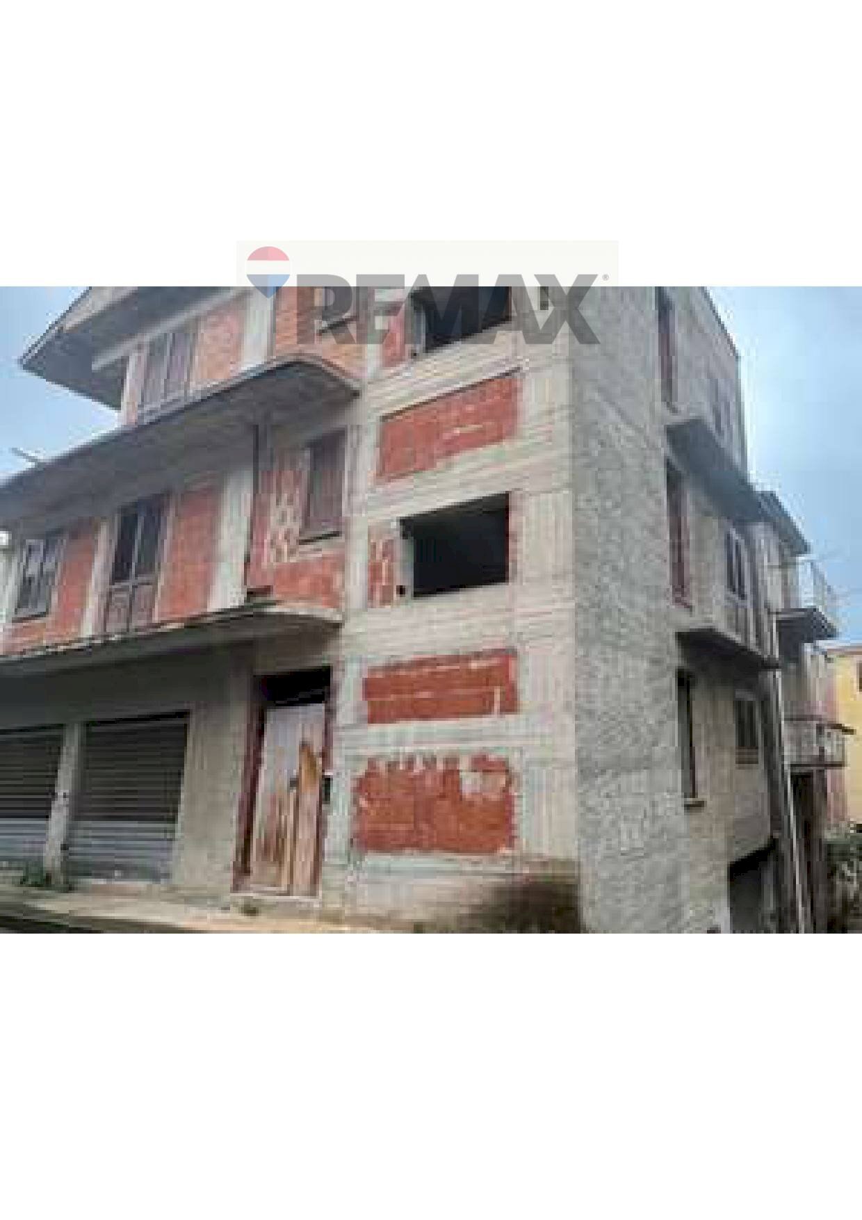 Edificio all\'aperto - Independent house VIA LUIGI RIZZO
4, Acquedolci - photo 2