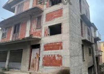 Edificio all\'aperto - Casa indipendente VIA LUIGI RIZZO
 
4, Acquedolci - foto 2