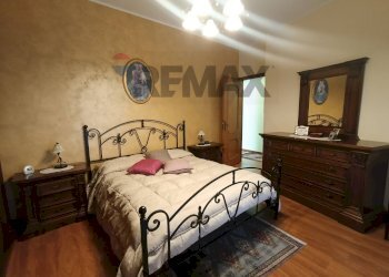 Camera / camera da letto - Appartamento Viale Paolo e Caterina Savoca
68, Enna - foto 13