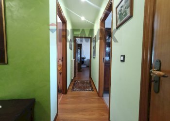 Hall / corridoio - Appartamento Viale Paolo e Caterina Savoca
68, Enna - foto 15
