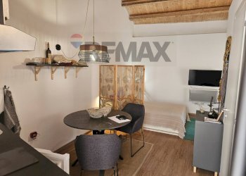 Sala da pranzo - Casa indipendente VIA GORGIA
 
37, Palazzolo Acreide - foto 3
