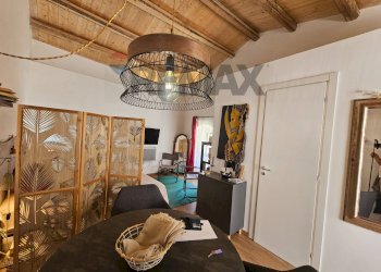 Sala da pranzo - Casa indipendente VIA GORGIA
 
37, Palazzolo Acreide - foto 8