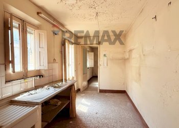 Bagno - Independent house Corso Italia
 
71, Riposto - photo 17