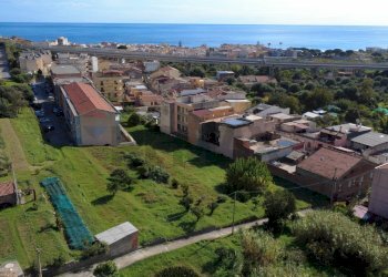 Edificio all\'aperto - Building land VIA CESARE BATTISTI, Furci Siculo - photo 9