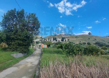 Vista delle montagne - Building land VIA CESARE BATTISTI, Furci Siculo - photo 10