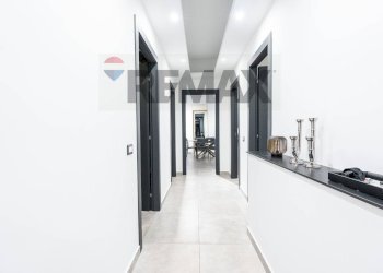 Hall / corridoio - Appartamento Via Stazione Motta
 
81, Motta Sant'Anastasia - foto 6