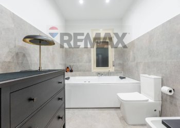 Bagno - Appartamento Via Stazione Motta
 
81, Motta Sant'Anastasia - foto 19