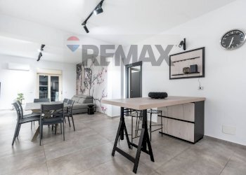 Sala da pranzo - Appartamento Via Stazione Motta
 
81, Motta Sant'Anastasia - foto 29