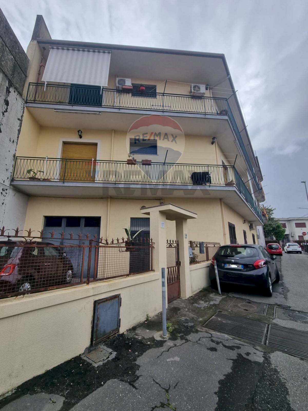 Edificio all\'aperto - Trilocale via Piscitello
 
19, Lentini - foto 1
