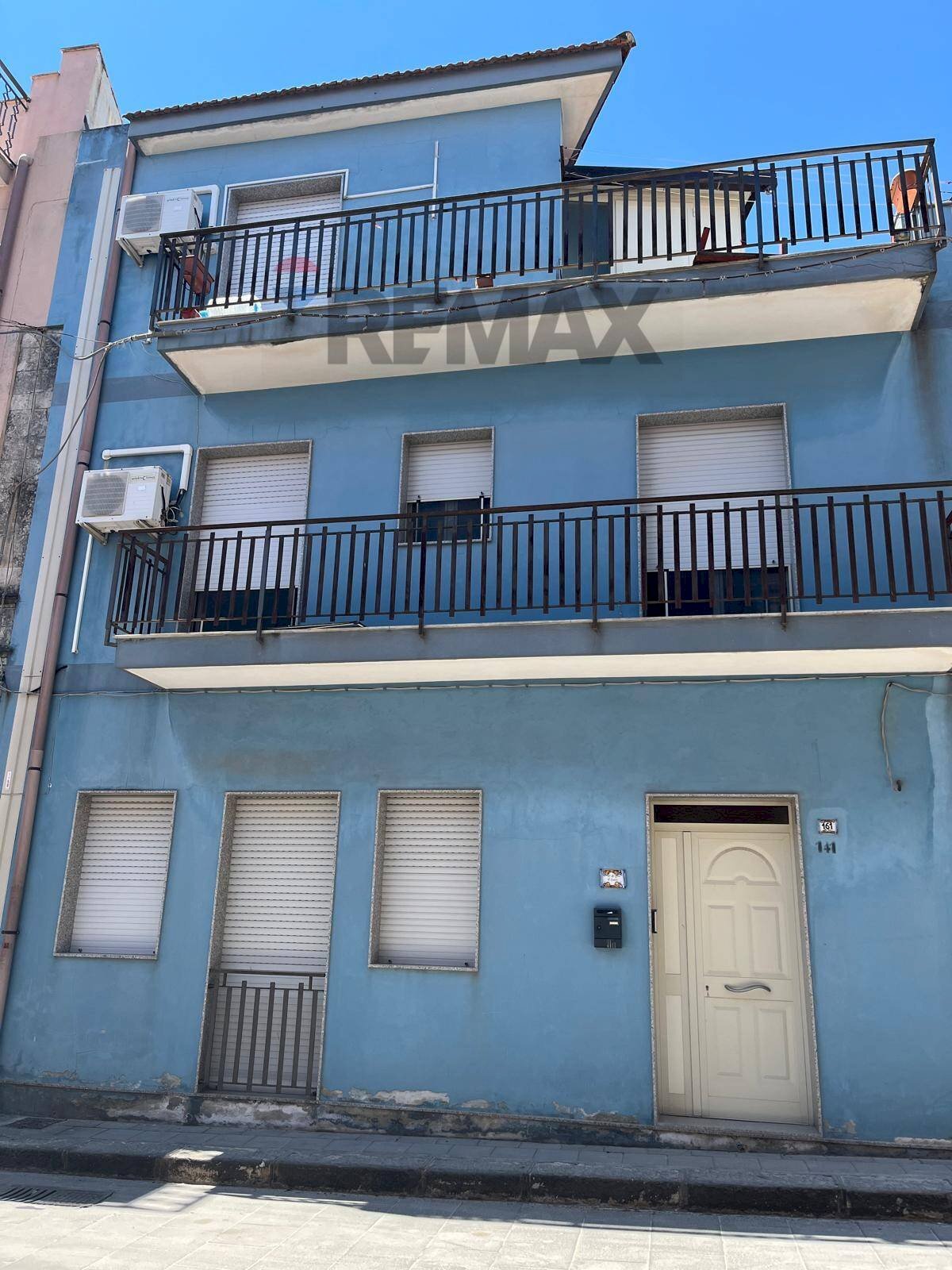 Edificio all\'aperto - Independent house via iblea
 
161, Melilli - photo 1
