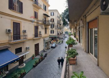 Edificio all\'aperto - Commercial Premises via Carlo Pisacane
29, Napoli - photo 27