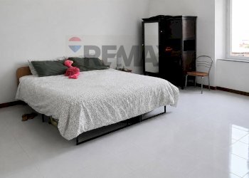 Camera / camera da letto - Apartment Piazza Cavour
131, Napoli - photo 2