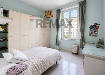 Camera / camera da letto - Apartment Piazza Cavour
131, Napoli - photo 15