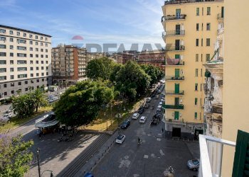 Edificio all\'aperto - Apartment Piazza Cavour
131, Napoli - photo 22