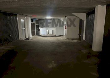Parcheggio - Two-room apartment via montecampione prati B
 
33, Artogne - photo 18