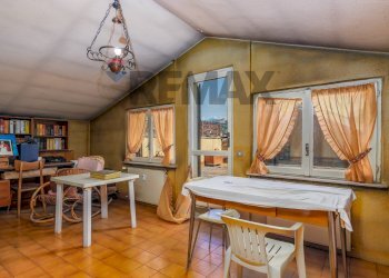 Sala da pranzo - Appartamento Via Dei Galliari
 
11, Bergamo - foto 18
