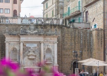 Edificio all\'aperto - Appartamento Via Cesare Battisti
 
135, Farnese - foto 3
