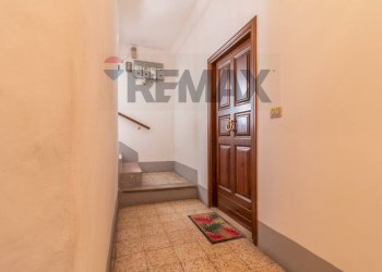 Hall / corridoio - Appartamento Via Cesare Battisti
 
135, Farnese - foto 8
