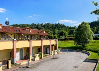 Foto 3 - Villa a Schiera frazione Mombarone
 
160, Asti - foto 3