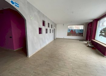 interno - Negozio Via Fredda, Mondovì - foto 3
