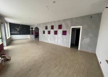 interno - Negozio Via Fredda, Mondovì - foto 7