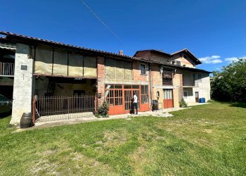 il fabbricato - Casa indipendente Strada di Gratteria
 
15, Mondovì - foto 3