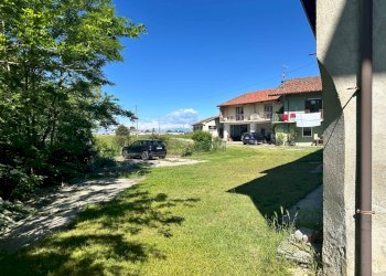 fuori - Casa indipendente Strada di Gratteria
 
15, Mondovì - foto 10