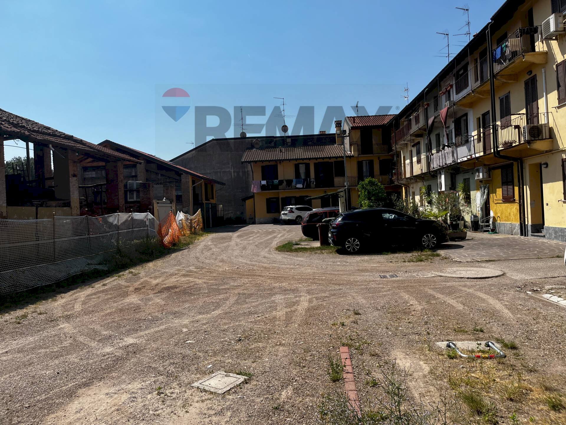 CORTE - Rustic via Pasubio
 
5, Magenta - photo 1