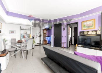 Sala da pranzo - Four-room apartment Via Vittorio Alfieri
 
14, Legnano - photo 3