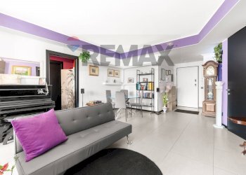 Sala da pranzo - Four-room apartment Via Vittorio Alfieri
 
14, Legnano - photo 4