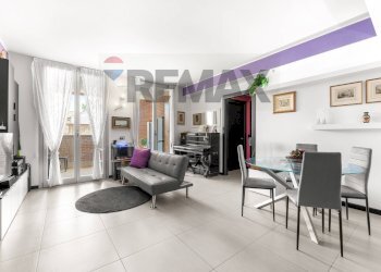 Sala da pranzo - Four-room apartment Via Vittorio Alfieri
 
14, Legnano - photo 5