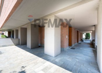 Terrazza - Four-room apartment Via Vittorio Alfieri
 
14, Legnano - photo 27