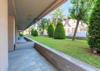 Terrazza - Four-room apartment Via Vittorio Alfieri
 
14, Legnano - photo 28